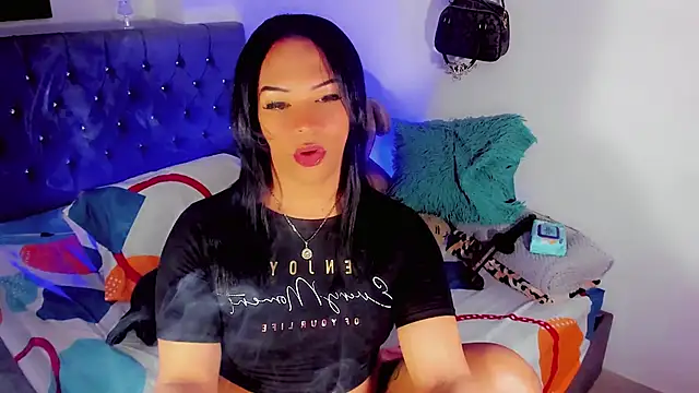 Snapshot of Zakura_hot1 chatting on November 2025 08:33:02 AM Zakura hot1 online show from November 2025 08:33:02 AM