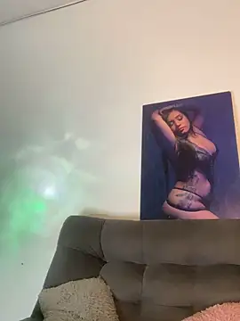 Sheeryl   online show from October 2025 03:55:02 PM