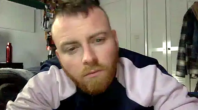 Pelirrojo1234 online show from February 2025 03:15:02 PM