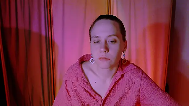 Malinax online show from September 2025 10:43:02 PM