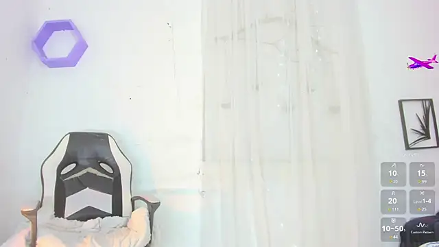  RedMoon online show from October 2025 08:47:01 PM