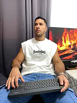 JJ Shelby online show from October 2025 09:52:01 PM