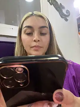 emma oxford online show from January 2025 03:09:02 AM