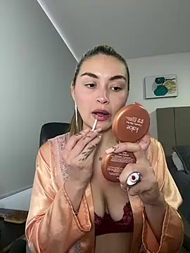 emma oxford online show from April 2026 10:29:02 PM