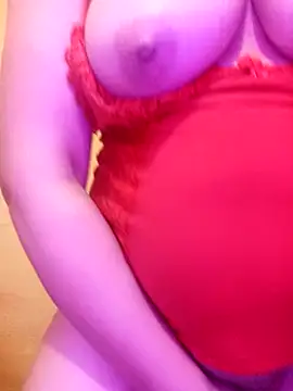 Snapshot of Mimy_khalifa chatting on February 2025 07:35:02 PM Mimy khalifa online show from February 2025 07:35:02 PM