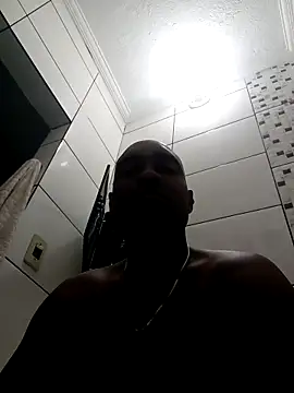 Snapshot of Beto0815 chatting on February 2026 11:19:02 AM Beto0815 online show from February 2026 11:19:02 AM