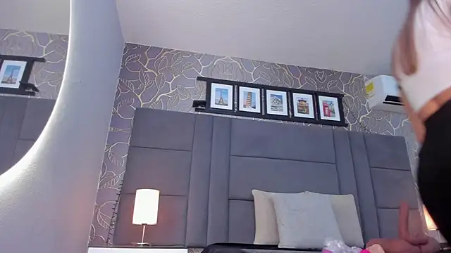 selene tylor  online show from February 2025 08:22:02 PM