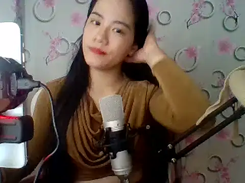 Nana-68 online show from February 2025 03:57:02 AM