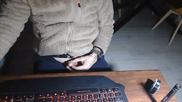 Adri gard online show from February 2026 09:21:01 PM