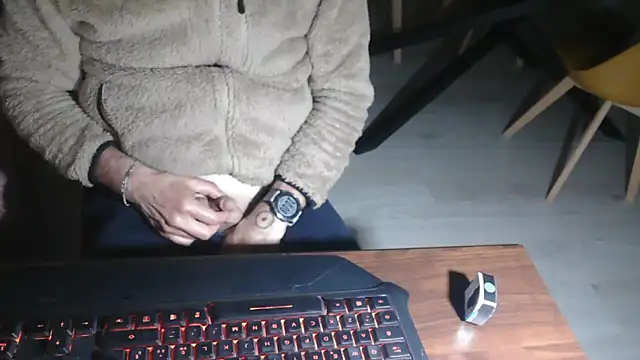 Adri gard online show from March 2026 09:09:01 PM