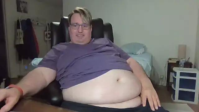 Snapshot of wvalentino chatting on December 2024 04:58:02 AM wvalentino online show from December 2024 04:58:02 AM