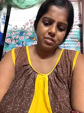 Beauty-queen online show from October 2025 10:30:01 AM