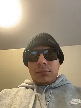 Snapshot of MynameisPaco chatting on February 2026 04:33:01 PM MynameisPaco online show from February 2026 04:33:01 PM