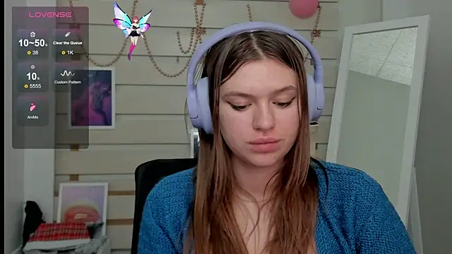 Josephine Kiss online show from March 2025 09:41:01 AM