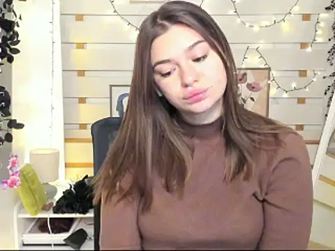 Josephine Kiss online show from January 2026 01:48:02 PM