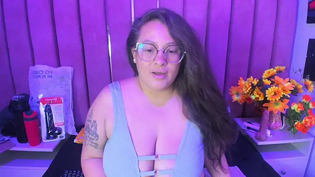 SaraThomso online show from November 2025 03:29:02 AM