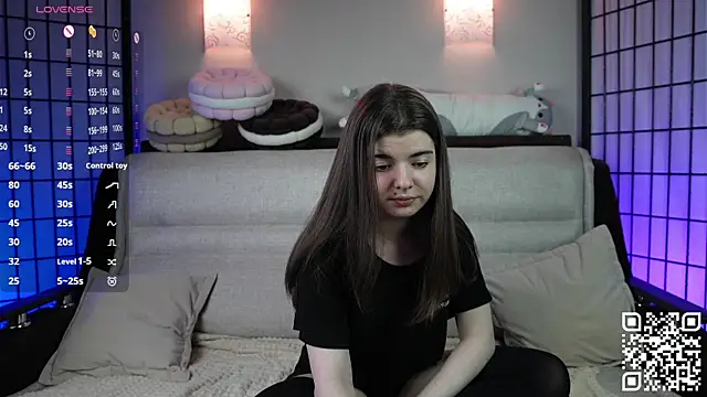 Snapshot of Mary_Shake chatting on November 2025 11:15:01 PM Mary Shake online show from November 2025 11:15:01 PM