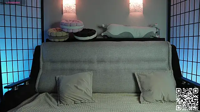 Snapshot of Mary_Shake chatting on November 2025 11:19:02 PM Mary Shake online show from November 2025 11:19:02 PM