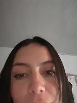 Lorraine Leon online show from February 2025 04:14:02 AM