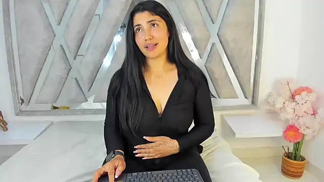 Danna 777  online show from February 2025 03:31:02 AM