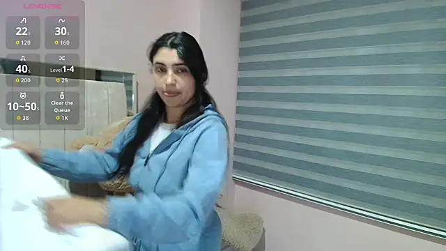 Danna 777  online show from November 2025 11:04:02 PM