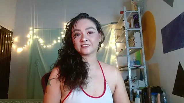 Kaory 32 online show from June 2026 12:00:01 AM