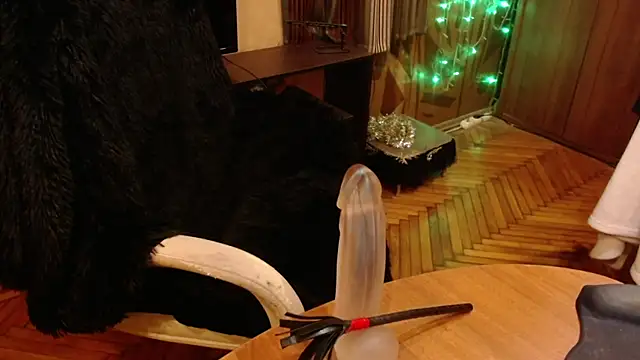 Miss Tress online show from February 2025 02:45:01 AM