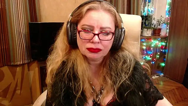 Miss Tress online show from May 2026 07:56:01 PM