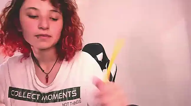 Snapshot of valent_27 chatting on February 2025 08:47:02 AM valent 27 online show from February 2025 08:47:02 AM