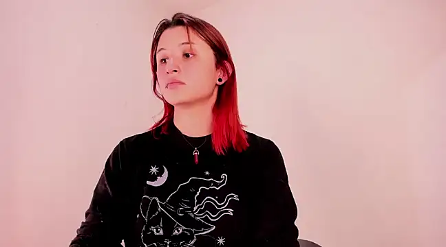 Snapshot of valent_27 chatting on March 2025 03:57:02 AM valent 27 online show from March 2025 03:57:02 AM