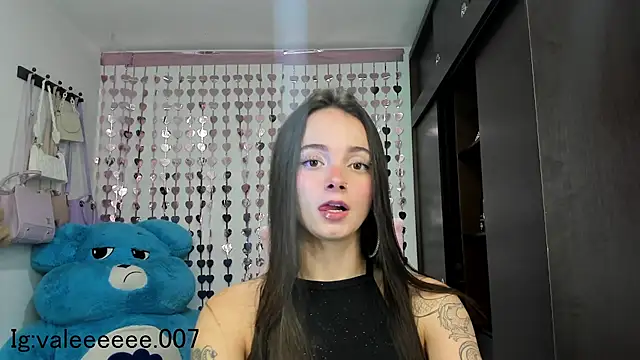 Snapshot of lucyy_tay chatting on December 2024 12:27:01 AM lucyy tay online show from December 2024 12:27:01 AM