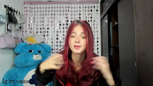 Snapshot of lucyy_tay chatting on January 2025 10:01:01 PM lucyy tay online show from January 2025 10:01:01 PM