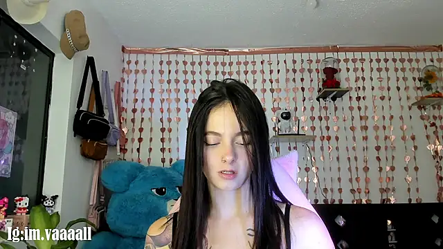 Snapshot of lucyy_tay chatting on September 2025 09:09:01 AM lucyy tay online show from September 2025 09:09:01 AM