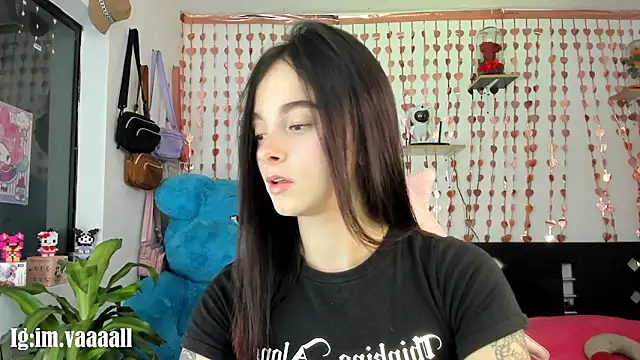 Snapshot of lucyy_tay chatting on September 2025 11:19:02 PM lucyy tay online show from September 2025 11:19:02 PM