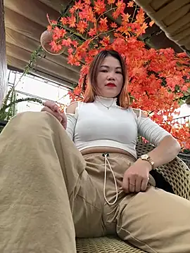 Emily 9xx online show from March 2025 04:43:01 AM