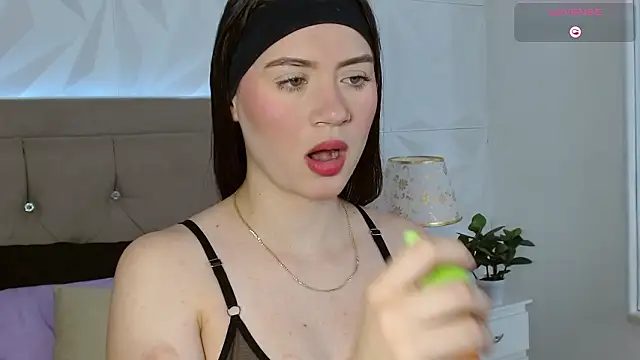 Gwen drew online show from January 2026 12:54:02 PM