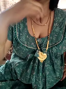 Snapshot of cuteyqueen chatting on February 2026 08:29:02 AM cuteyqueen online show from February 2026 08:29:02 AM