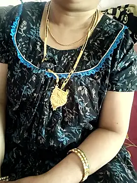 Snapshot of cuteyqueen chatting on February 2026 06:28:02 AM cuteyqueen online show from February 2026 06:28:02 AM