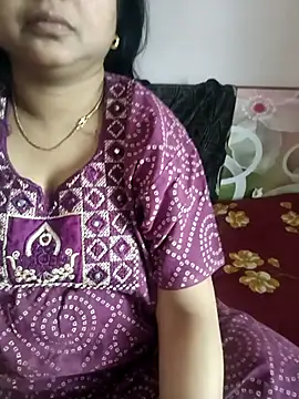 Snapshot of cuteyqueen chatting on February 2026 05:46:01 AM cuteyqueen online show from February 2026 05:46:01 AM