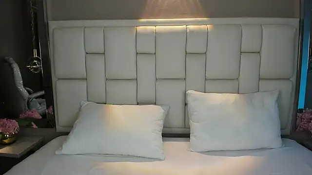 JessyEvans online show from October 2025 08:26:01 PM