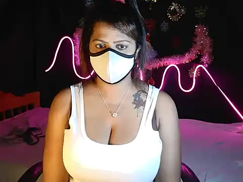 Snapshot of Addy_Xl chatting on December 2024 06:54:02 PM Addy Xl online show from December 2024 06:54:02 PM