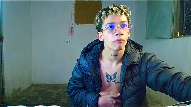 mateodeamjo online show from January 2026 07:12:01 AM