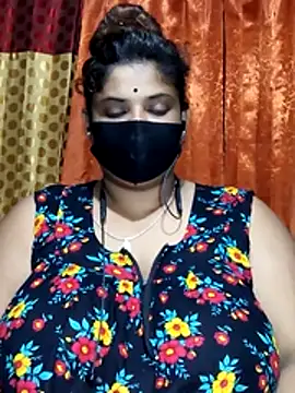 Dusto Meye online show from October 2025 05:26:02 PM