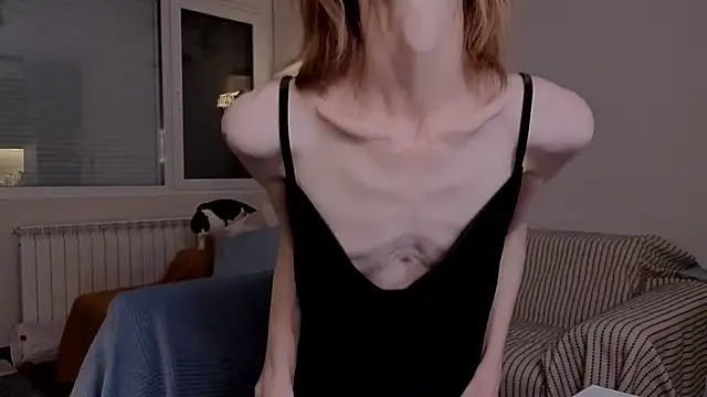 amber quell here online show from November 2025 05:12:01 PM