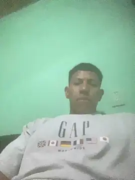 Snapshot of nowex18 chatting on March 2025 06:00:02 AM nowex18 online show from March 2025 06:00:02 AM