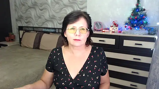 VitaCharm online show from December 2024 06:49:01 PM