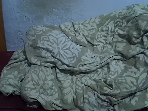 skinnysexynaughty online show from February 2026 09:20:01 PM