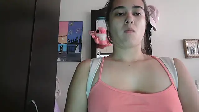 trianabell online show from February 2026 04:25:02 PM