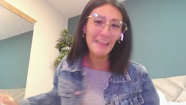 SharisWillian online show from January 2026 04:27:01 AM