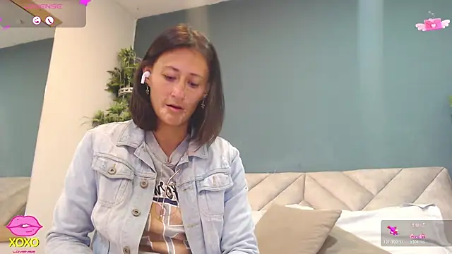 SharisWillian online show from March 2026 03:28:01 AM